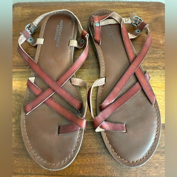 American Eagle Outfitters strappy brown sandals - Picture 2 of 2